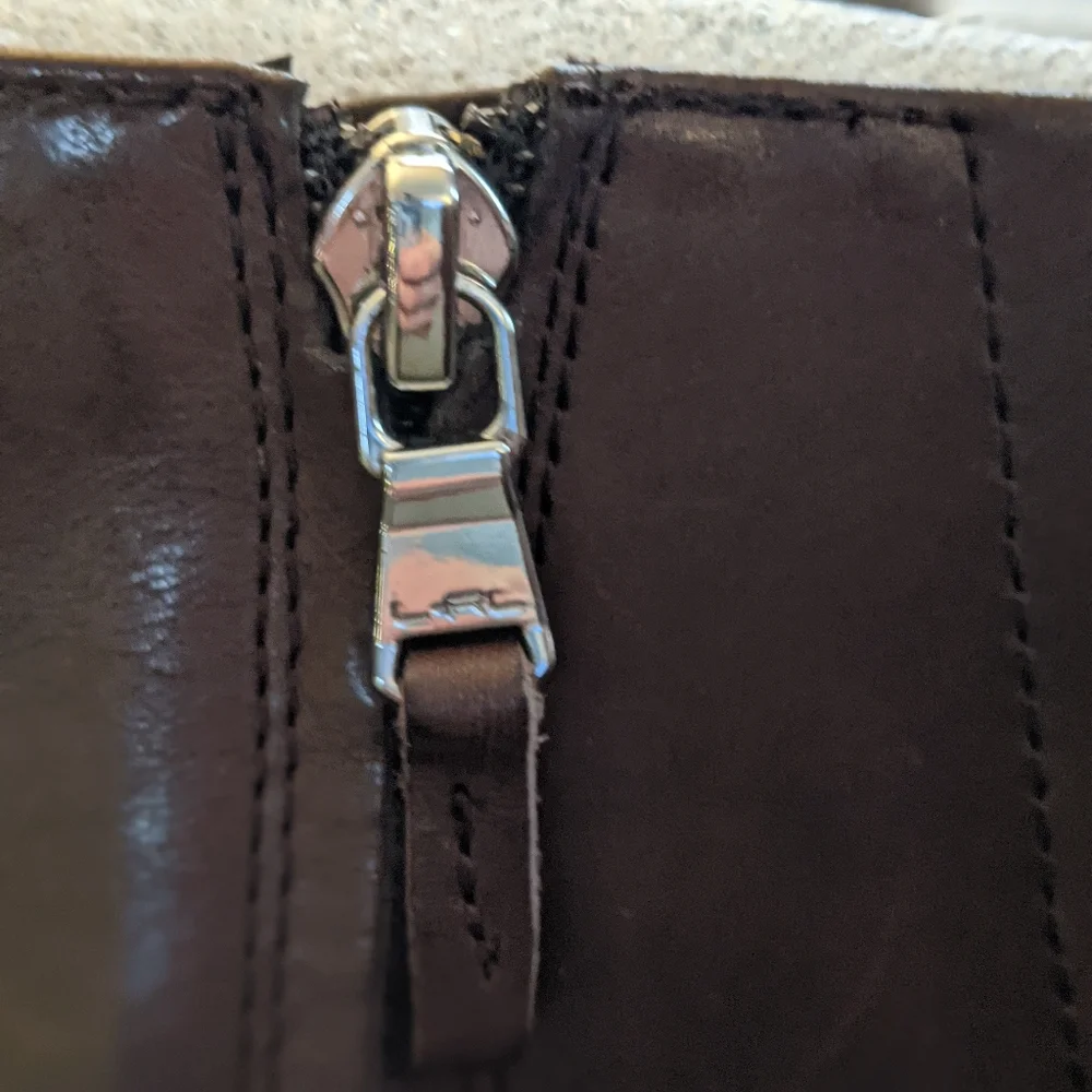 Elegant Brown Knee-High Women's Boots - Picture 3 of 16